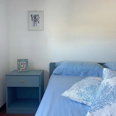 Vistamare Con Terrazzi, Giardino E Parcheggio *