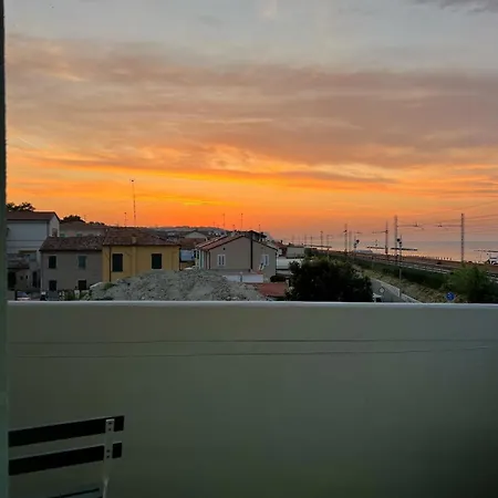 Апартаменты Vistamare Con Terrazzi, Giardino E Parcheggio